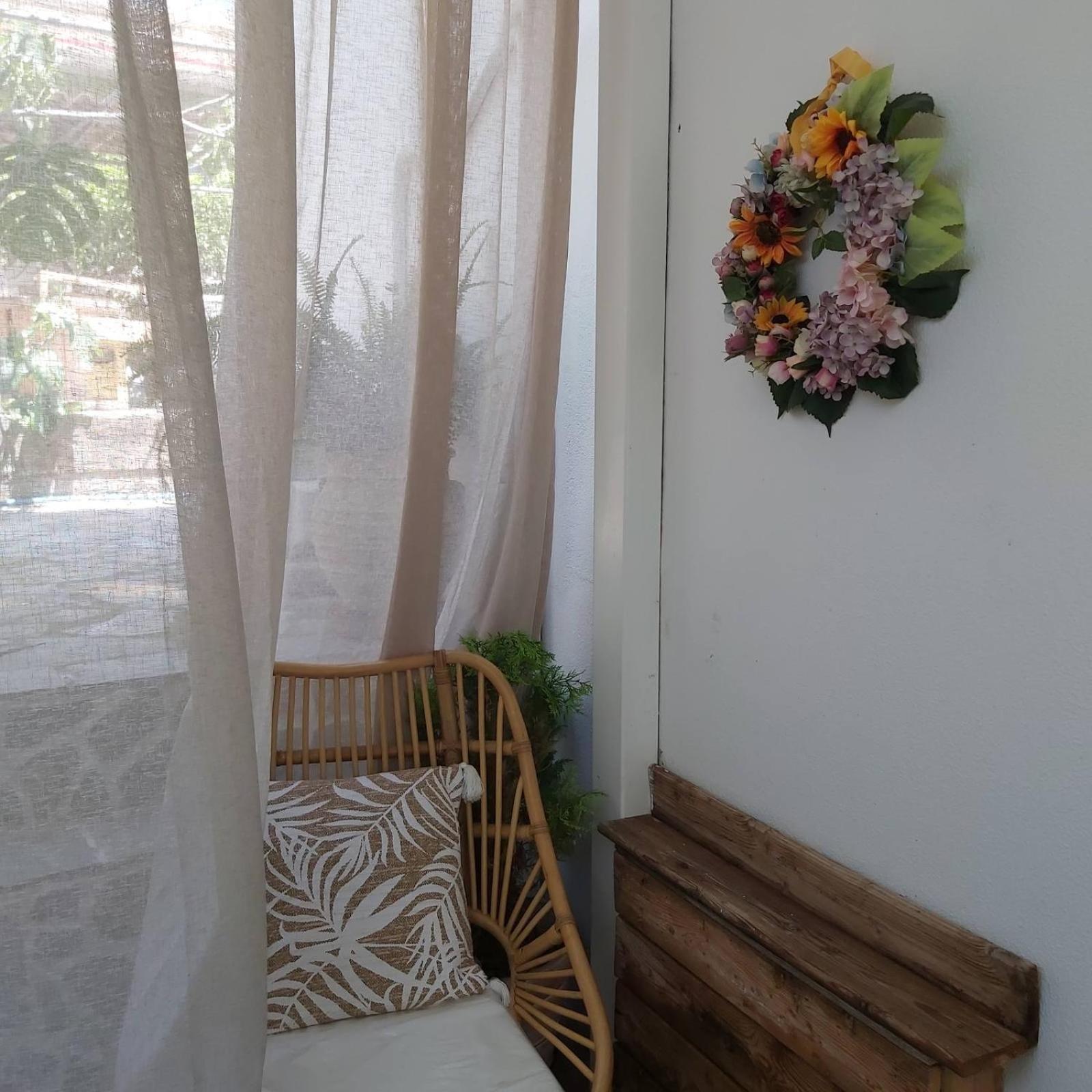 Apartment Eytyhias Yard In Poros Poros Town