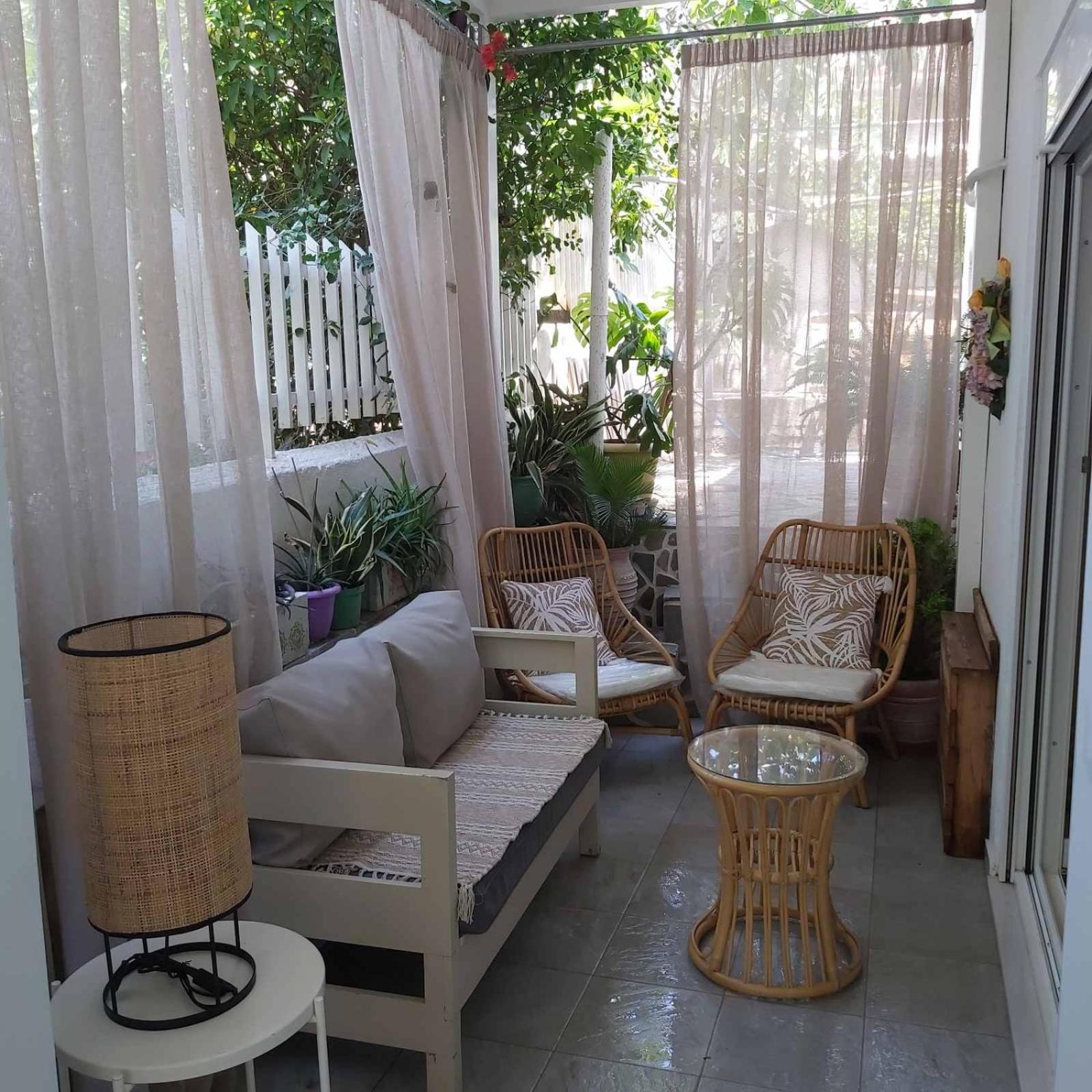 Eytyhias Yard In Poros Appartement Poros Town